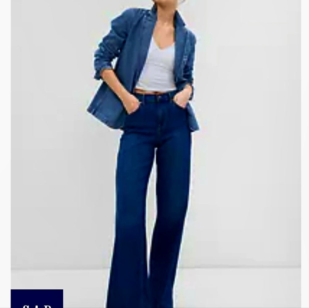 GAP Women’s Denim Blazer